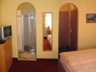 Gasthof Zur Post Guest house Bad Goisern