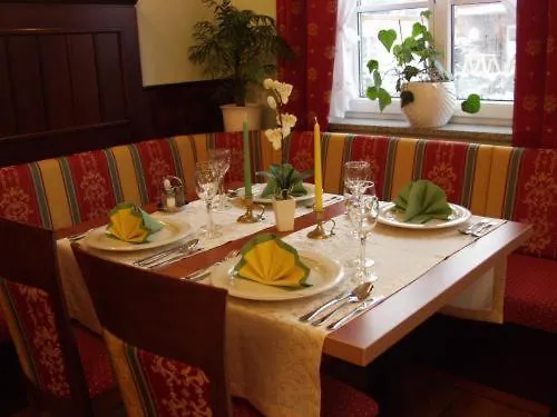 Zur Post 3* Бад Гоисерн