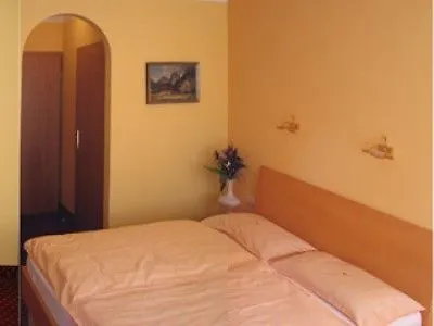 Zur Post 3* Бад Гоисерн